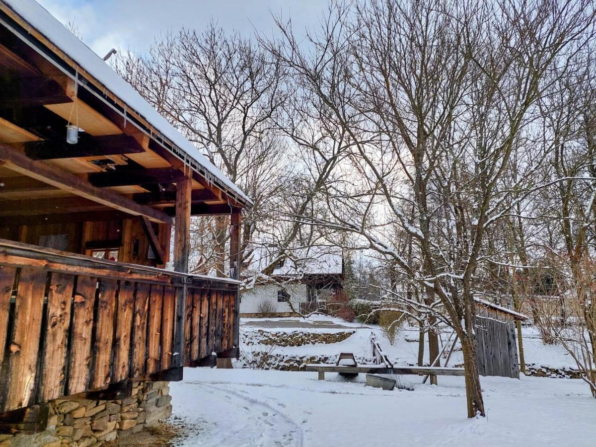 Apartmany Cerveny Dvur Chvalšiny المظهر الخارجي الصورة